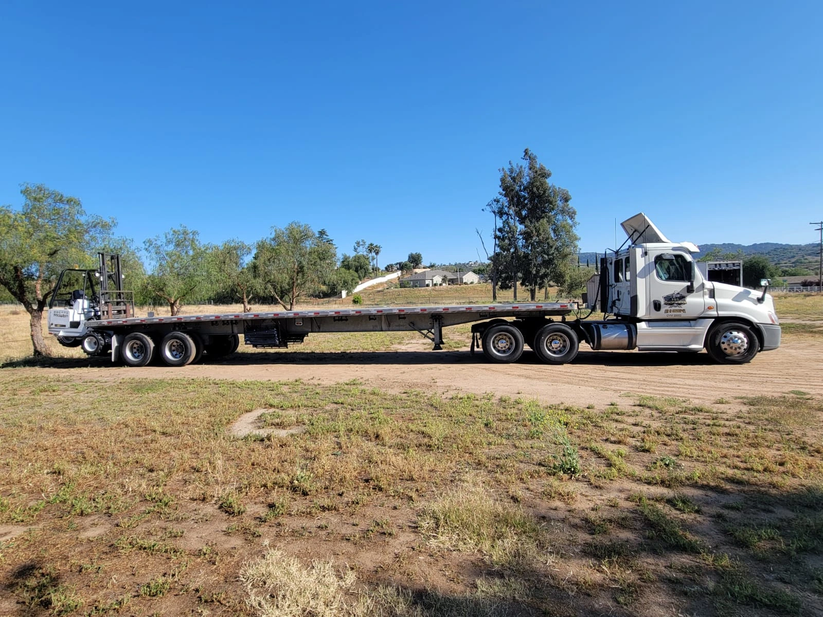 WhatsApp Image 2025-05-20 at 20.55.37 (3)